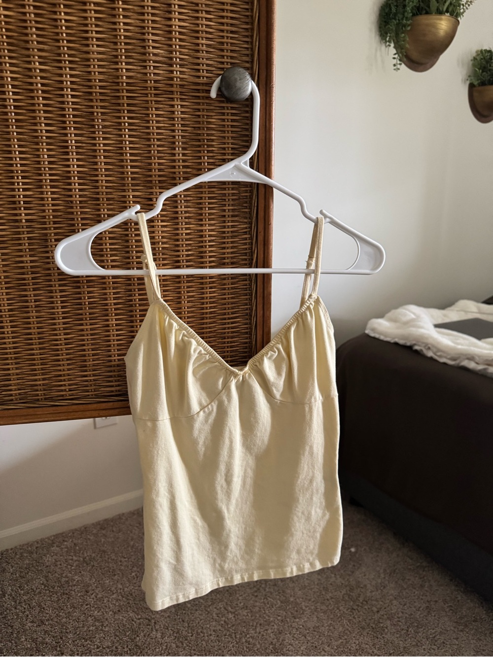 PacSun Cream Spaghetti Strap Camisole